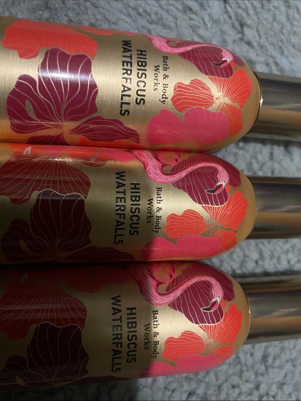 Bath & Body Works Hibiscus Waterfalls room